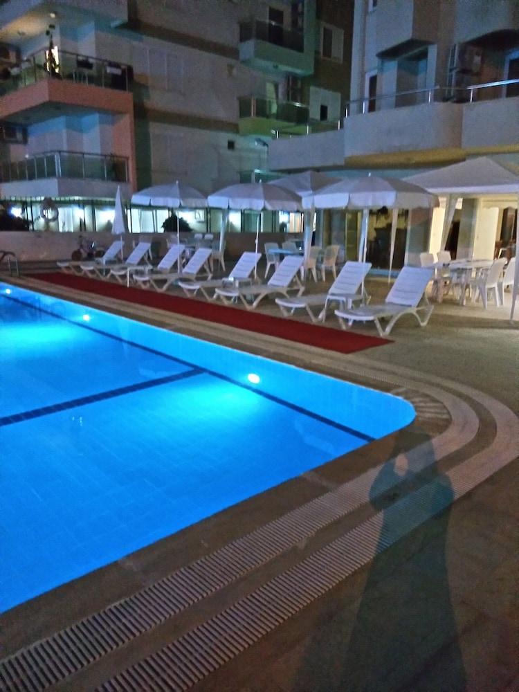 Mikado Hotel Махмутлар Екстер'єр фото